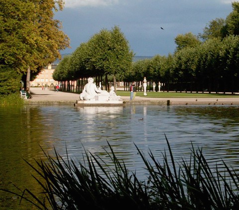 Towards the main palace