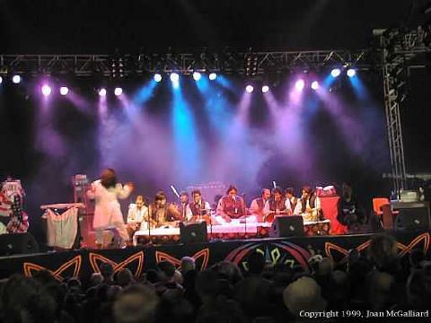 Rizwan-Muazzam Qawwali Group with Fun^Da^Mental 2index.html