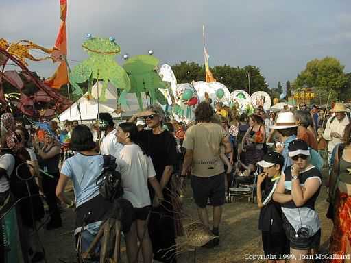 Parade 2