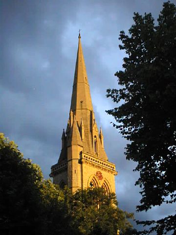 Matthias Court
