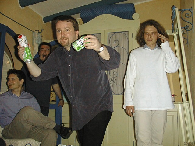 2001_04_27-03_01_06