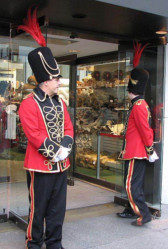 FAO Schwartz